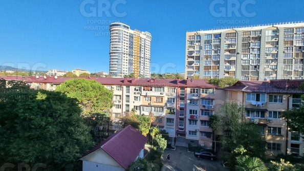 
  Продается 2-комн. квартира, 42 м², Конституции СССР ул, д. 18
. Фото 5.