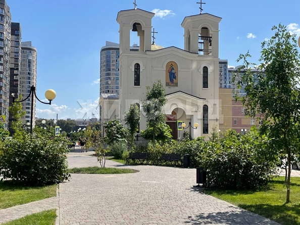 
  Продается 1-комн. квартира, 37 м², Адмирала Крузенштерна ул
. Фото 12.