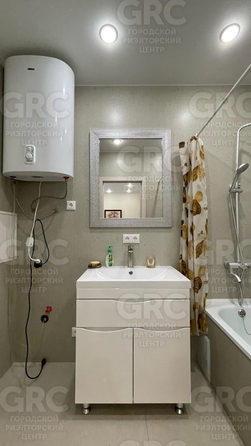 
  Продается студия, 37 м², Амбровая ул, д. 10
. Фото 10.