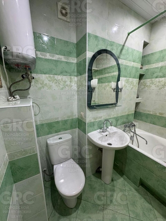 
  Продается 1-комн. квартира, 52 м², Виноградная ул, д. 43в
. Фото 9.