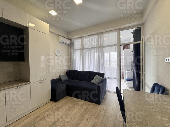 
  Продается 2-комнатный апартамент, 39.6 м², Виноградная ул, д. 22/1
. Фото 4.