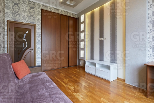 
  Продается 3-комн. квартира, 148.4 м², Ленина ул, д. 294/6а
. Фото 7.