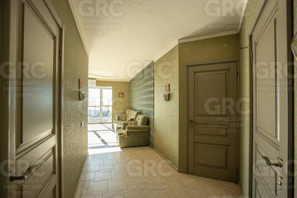 
  Продается 2-комн. квартира, 82 м², Виноградная ул, д. 4
. Фото 2.