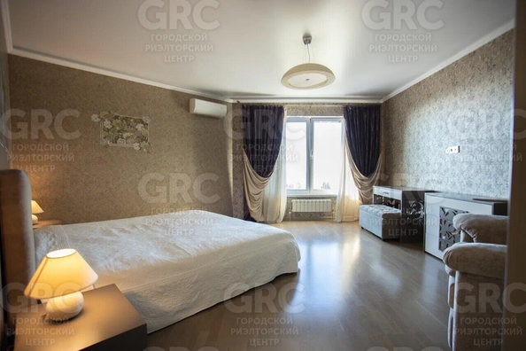 
  Продается 2-комн. квартира, 82 м², Виноградная ул, д. 4
. Фото 9.