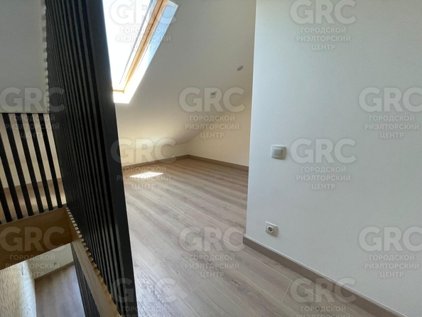 
  Продается 2-комн. квартира, 70 м², Есауленко ул, д. 4/6
. Фото 11.