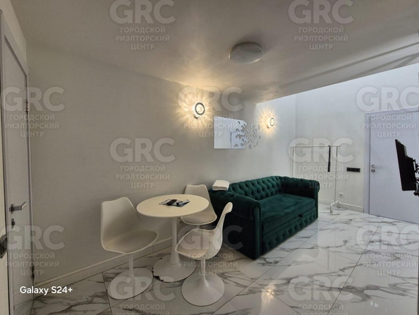 
  Продается апартамент, 30 м², Советская ул, д. 38
. Фото 1.