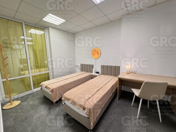 
  Продается 4-комн. квартира, 134 м², Дагомысский пер, д. 18
. Фото 19.