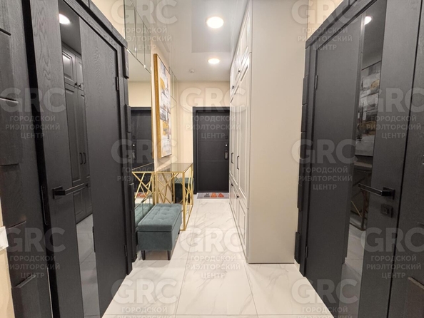 
  Продается 2-комн. квартира, 56 м², Туапсинская ул, д. 8
. Фото 14.