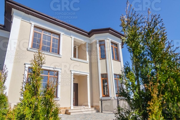 
  Продается дом, 230 м², Сочи
. Фото 1.