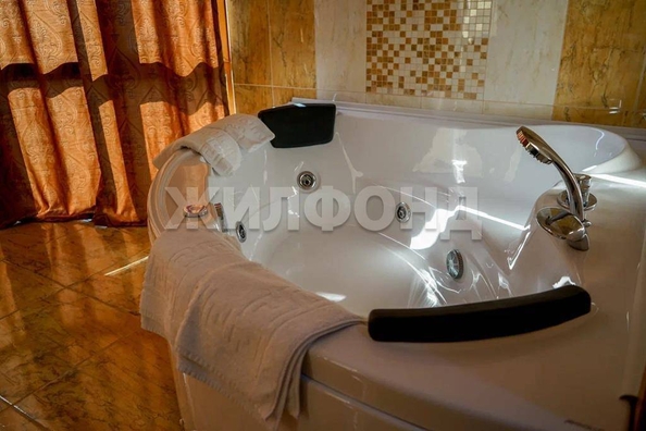 
   Продам 1-комнатную, 31 м², Гомельская ул, 5

. Фото 17.