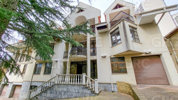 
  Продается дом, 880 м², Сочи
. Фото 1.