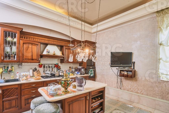 
  Продается дом, 380 м², Сочи
. Фото 10.