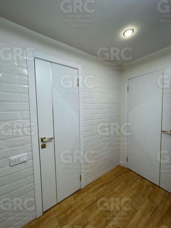 
  Продается 2-комн. квартира, 42 м², Гагарина ул, д. 56
. Фото 14.