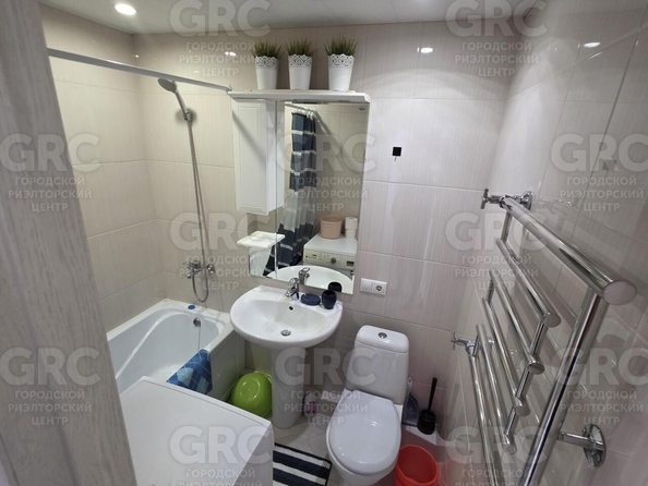 
  Продается 1-комн. квартира, 34 м², Альпийская ул, д. 37
. Фото 16.