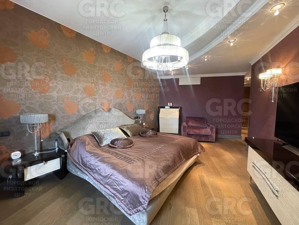 
  Продается 3-комн. квартира, 160 м², Депутатская ул, д. 2
. Фото 2.