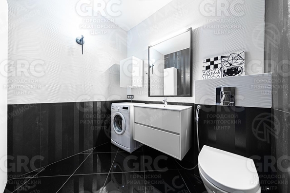 
  Продается 2-комн. квартира, 101 м², Войкова ул, д. 21
. Фото 3.