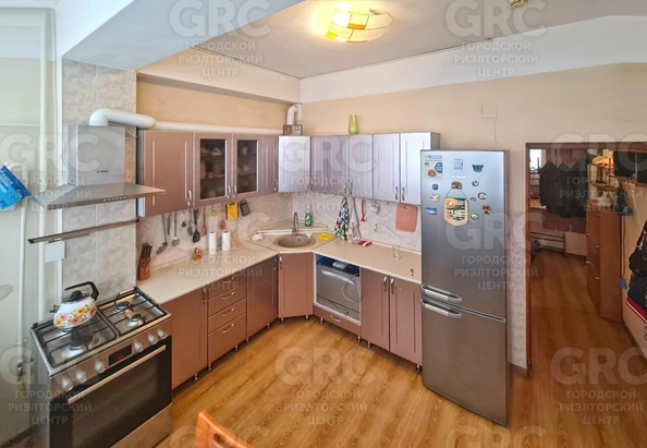 
  Продается 2-комн. квартира, 56 м², Донская ул, д. 15/1
. Фото 8.