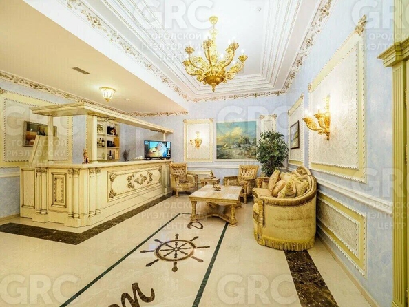 
  Продается 3-комн. квартира, 200 м², Нагорная ул, д. 11
. Фото 3.