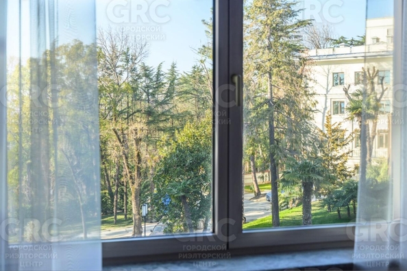 
  Продается 1-комн. квартира, 34.7 м², Виноградная ул, д. 14
. Фото 2.