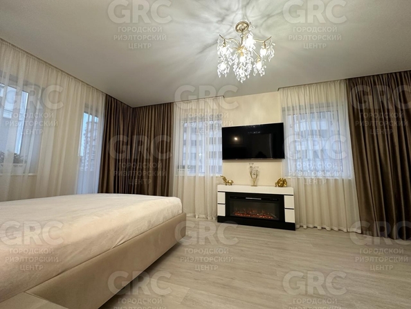 
  Продается 2-комн. квартира, 64 м², Трунова пер, д. 6
. Фото 4.