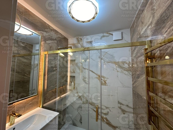 
  Продается 2-комн. квартира, 64 м², Трунова пер, д. 6
. Фото 23.