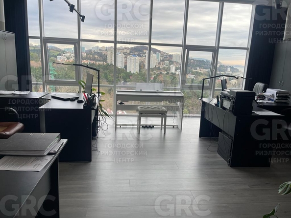 
  Продается 4-комн. квартира, 400 м², Депутатская ул, д. 9
. Фото 9.