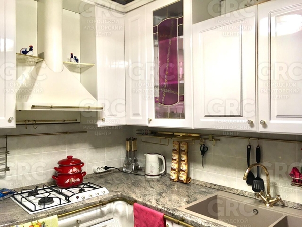 
  Продается 2-комн. квартира, 54 м², Учительская ул, д. 30
. Фото 9.