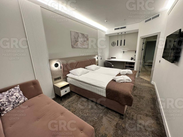 
  Продается 2-комнатный апартамент, 53 м², Орджоникидзе ул, д. 11/1
. Фото 3.