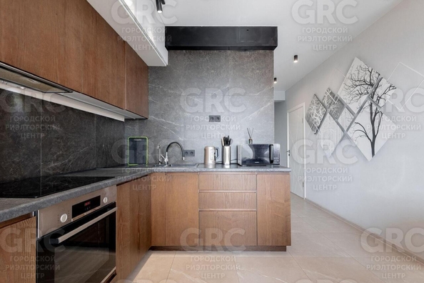 
  Продается 4-комн. квартира, 97 м², Дагомысский пер, д. 6
. Фото 4.