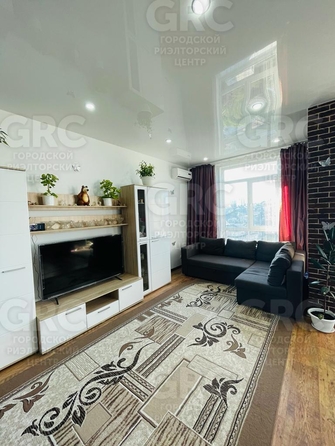 
  Продается 3-комн. квартира, 80 м², Учительская ул, д. 24г
. Фото 2.