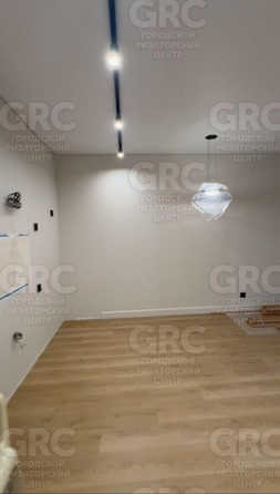 
  Продается 3-комн. квартира, 49 м², Трунова пер, д. 6
. Фото 1.