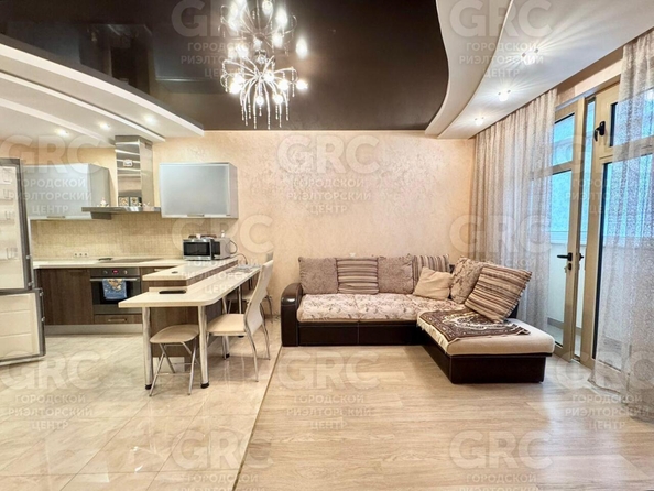 
  Продается 2-комн. квартира, 67 м², Роз ул, д. 52
. Фото 3.