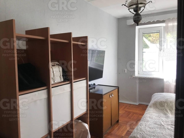 
  Продается 2-комн. квартира, 42 м², Чехова ул, д. 36
. Фото 4.