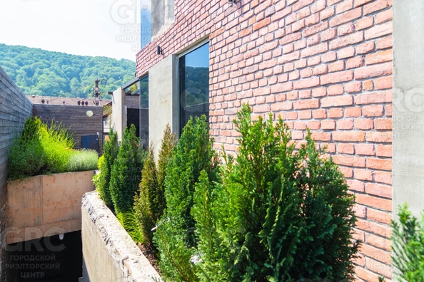 
  Продается дом, 372 м², Сочи
. Фото 2.