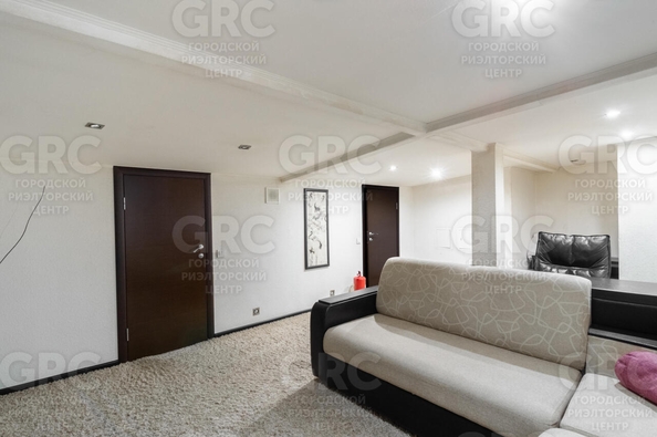 
  Продается 4-комн. квартира, 130 м², Первомайская ул, д. 11
. Фото 19.