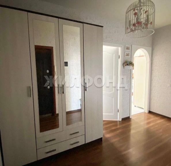 
   Продам 2-комнатную, 45.4 м², Изумрудная ул, 40А

. Фото 2.