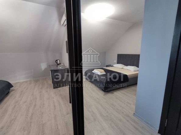 
  Продается 1-комн. квартира, 40 м², Приморская ул
. Фото 2.