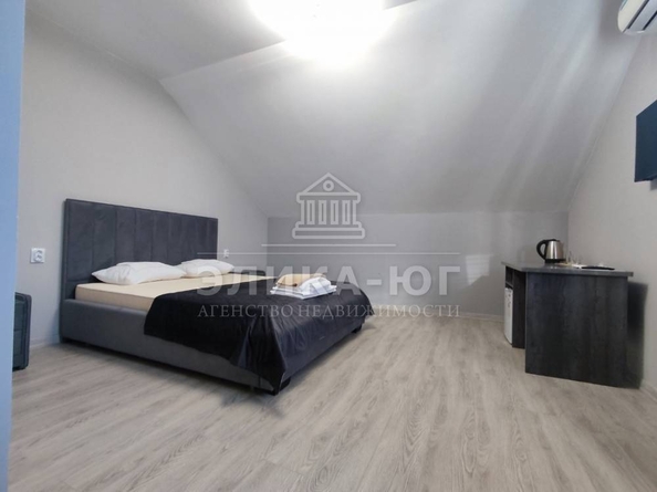 
  Продается 1-комн. квартира, 40 м², Приморская ул
. Фото 4.