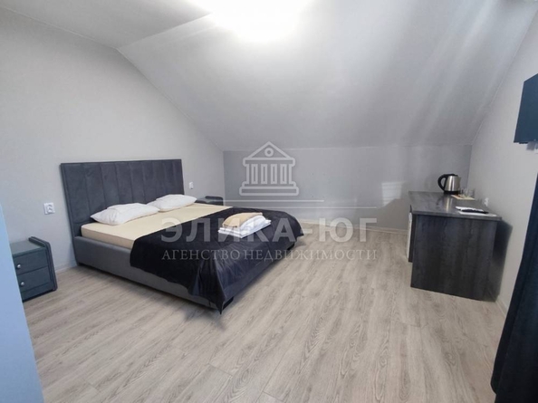 
  Продается 1-комн. квартира, 40 м², Приморская ул
. Фото 5.