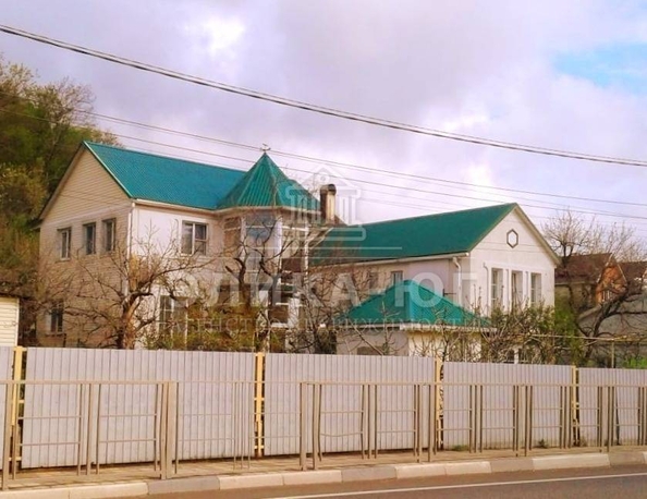
  Продается дом, 260 м², поселок городского типа Новомихайловский
. Фото 19.