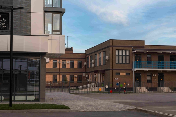 
  Продается 2-комн. квартира 61.05 м², в ЖК Клубный квартал «Друзья», лит 4. Фото 17.