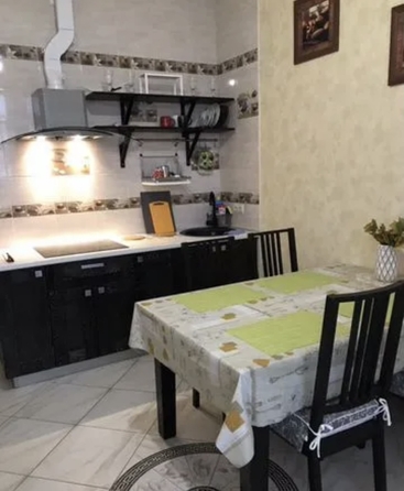 
  Сдам 1-комн. квартиру 45 м². Фото 1.