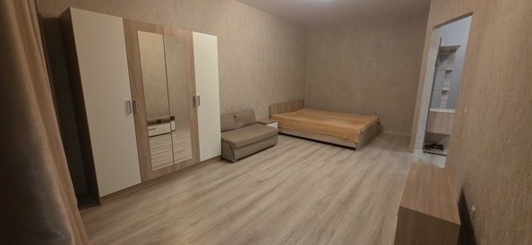 
  Сдам 1-комн. квартиру 38 м². Фото 7.
