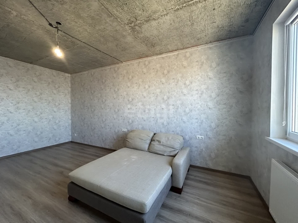 
  Продается 1-комн. квартира 42.8 м². Фото 1.