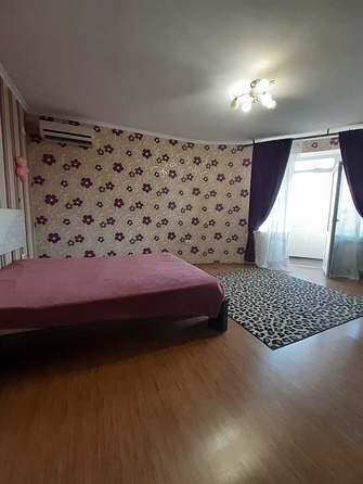 
   Продам 1-комнатную, 53 м², Тургенева ул, 293

. Фото 3.
