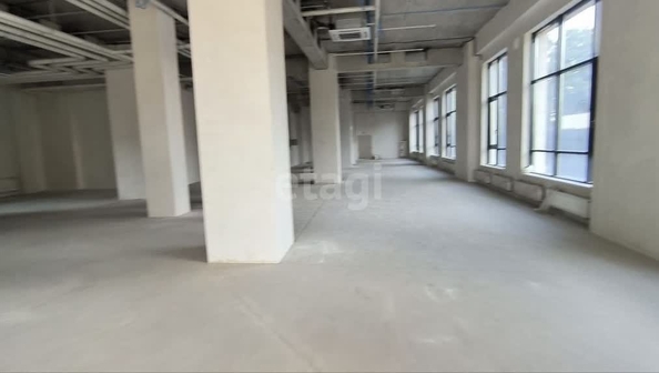 
  Сдается универсальное помещение 421.8 м², в ЖК Девелопмент-Плаза. Фото 7.