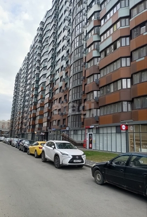 
  Продается офис 130 м². Фото 1.