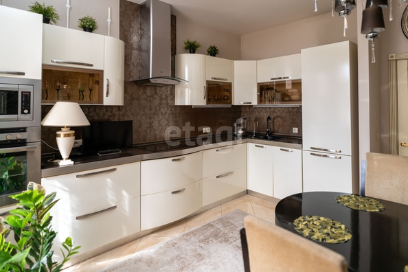 
  Продается 2-комн. квартира 80 м². Фото 1.