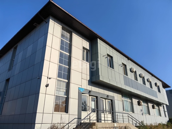 
  Продается универсальное помещение 1300 м². Фото 1.