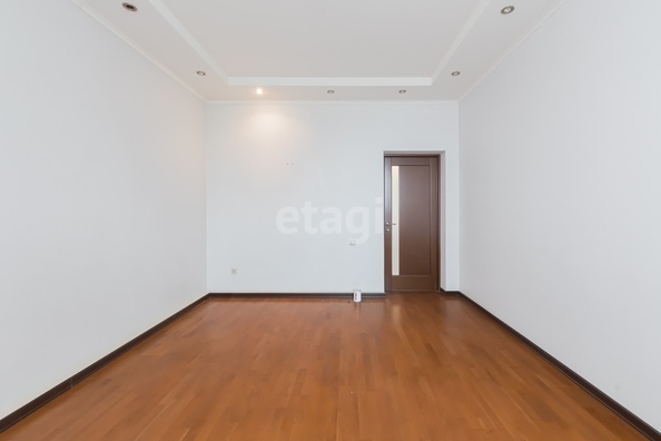 
  Продается дом 380 м². Фото 21.